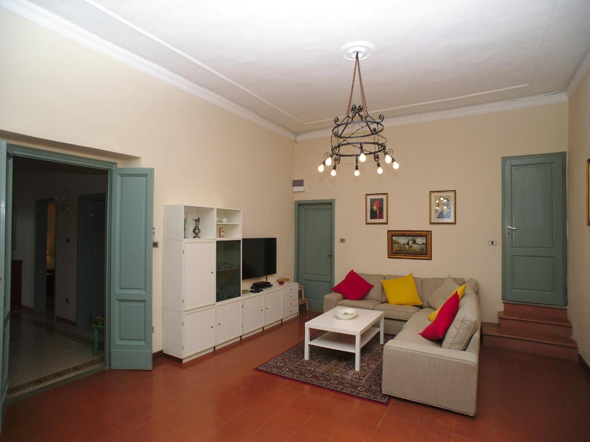 Lovely Holiday Home In Montefiridolfi With Hill View Eksteriør billede