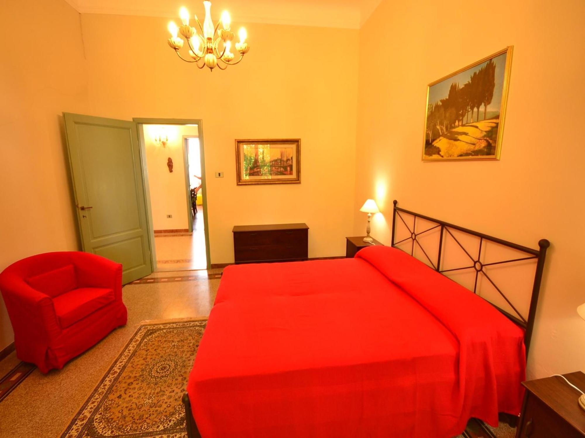 Lovely Holiday Home In Montefiridolfi With Hill View Eksteriør billede
