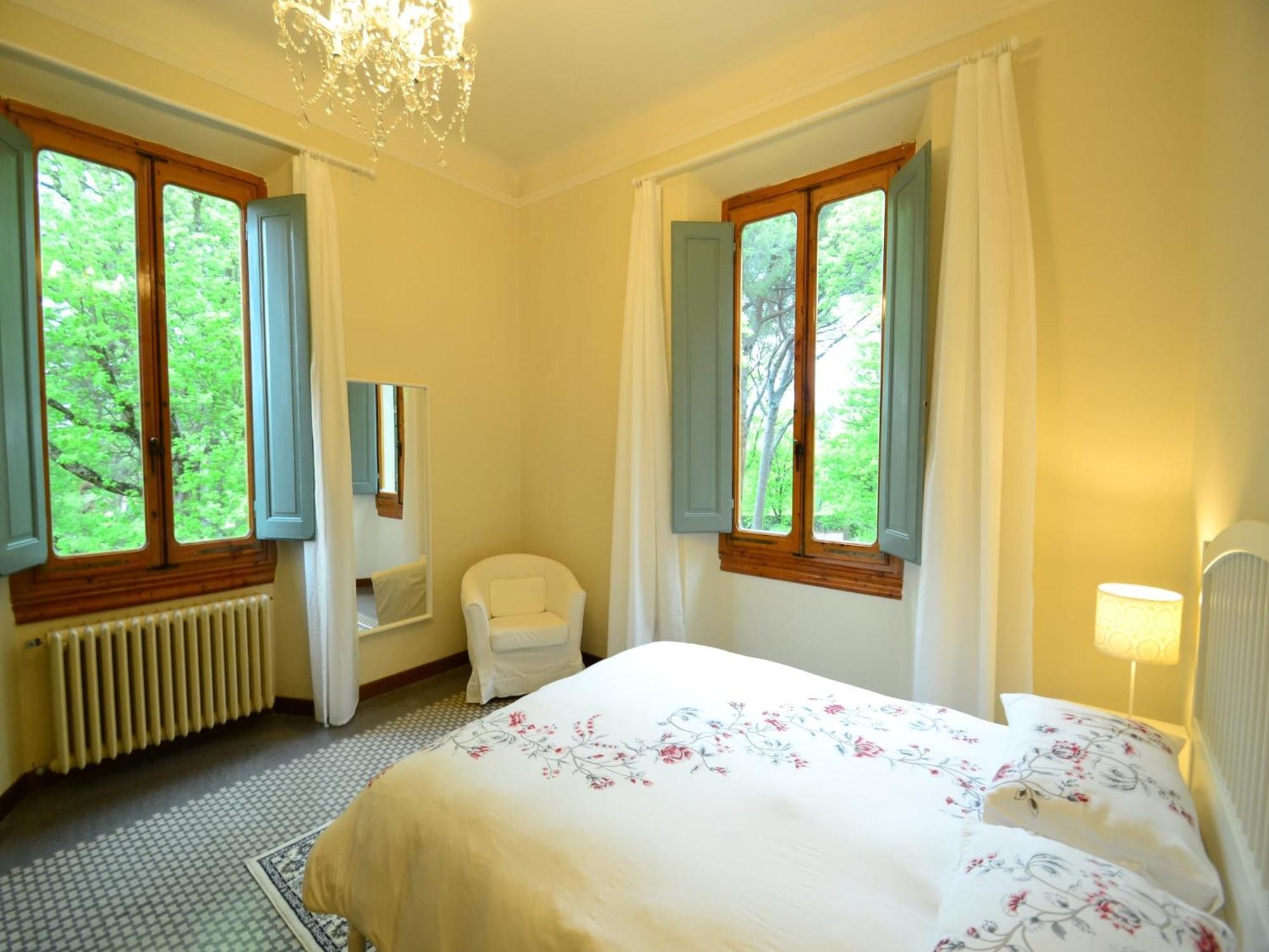 Lovely Holiday Home In Montefiridolfi With Hill View Eksteriør billede