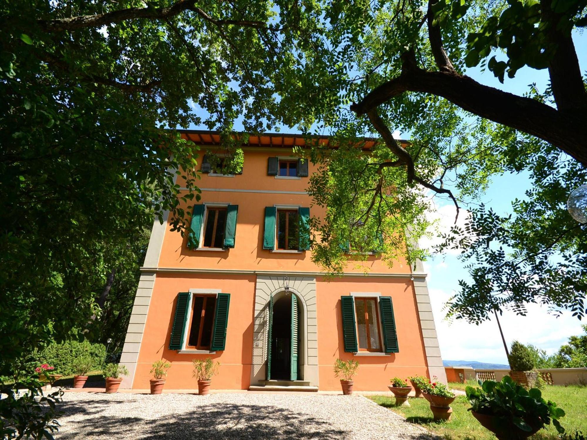 Lovely Holiday Home In Montefiridolfi With Hill View Eksteriør billede